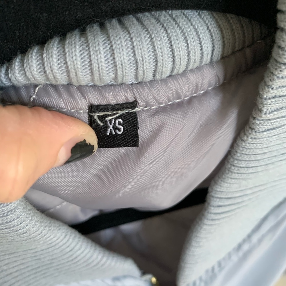 Grey/silver bomber jacket - Picture 7 of 8